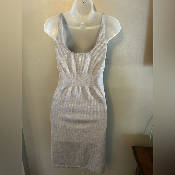 Balance Athletica dress - gray bodycon sleeveless active/athleisure - Picture 5 of 9